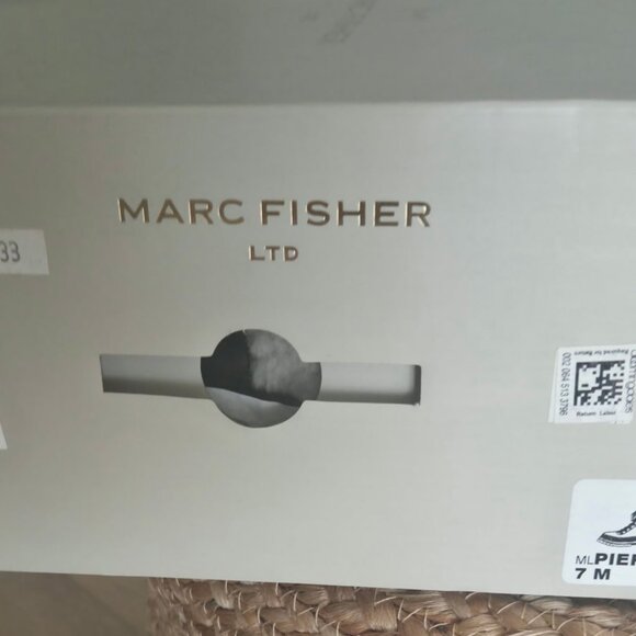 NWT Women's Pierson Shearling Cold Weather Booties - Picture 5 of 5